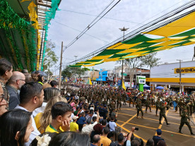 Dourados realiza um dos maiores Desfiles Cívico-Militares da história