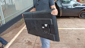 SIG cumpre mandado de busca e apreensão e fecha a ‘Boca do Bebê’ em Dourados