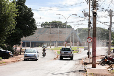Rua Aziz Rasselen passa por intervenção e pefeitura e modifica tráfego na região