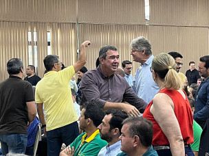 Riedel esclarece programa Regularize Já durante encontro com empresários