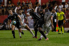 Operário volta a vencer Corumbaense e está na decisão do Estadual pelo 4º ano seguido