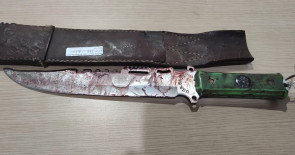 Homem morre após ser esfaqueado no tórax; autor confessa o crime