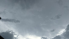 Dia de céu nublado e tempo firme em Dourados; máxima de 27ºC