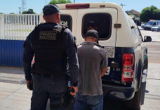Mandado de prisão é cumprido contra suspeito de roubo de veículos