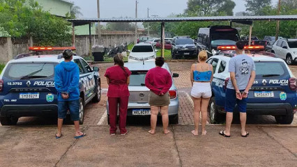 Grupo é preso após roubar veículo com mercadorias contrabandeadas do Paraguai