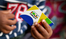 Cerca de 18 milhões de família receberam auxílio do governo em 2025