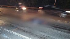 Ciclista é atropelado por bitrem e tem corpo dilacerado na rodovia