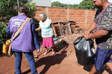 Mais 1.450 imóveis são vistoriados 12 focos do mosquito Aedes aegypti encontrados em Dourados