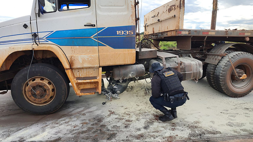 Caminhoneiro que matou motociclista no anel viário de Dourados ganha liberdade