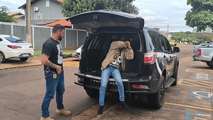 "Ele pegou meu colchão", diz mulher presa após matar homem queimado em Dourados