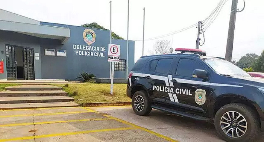 Homem foge após ser flagrado estuprando a enteada de 10 anos