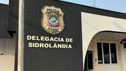 Jovem morrem em camburão após ser preso por confusão em loja