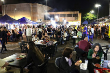 Feira Sabores no Parque acontece nesta sexta com música ao vivo