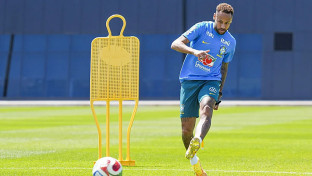 Com Neymar relacionado, Brasil entra em campo hoje contra a Escócia