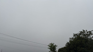 Sexta-feira começa com céu nublado e previsão indica chuva à noite