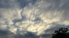 Sol e nuvens dividem o céu nesta segunda-feira em Dourados; tempo fica firme