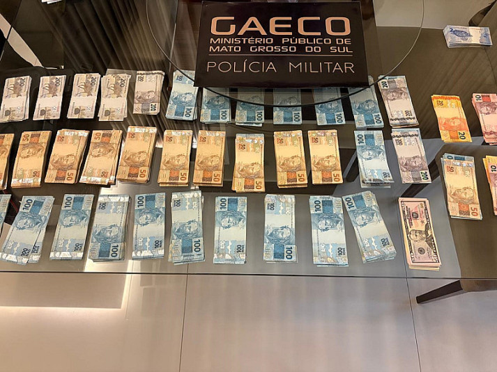 Operação mira fraudes de R$ 27 milhões em compra de livros e desvios na saúde