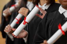 Polêmica sobre diplomas universitários: denúncias contradizem versão da UNISUD sobre período investigado