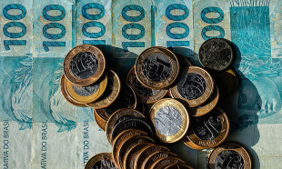 Beneficiários com NIS de final 6 recebem Bolsa Família de julho