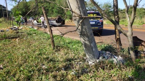 PRF intercepta caminhonete com drogas após perseguição; motorista foge a pé