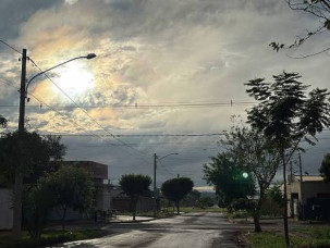Dia de sol, nuvens e chances de pancadas de chuva à tarde em Dourados