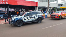 Homem é baleado por dupla de moto em garagem de Dourados