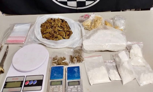Homem é preso com drogas e diz que fazia preparo e entrega para “Famosinho”