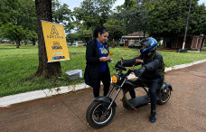 Prefeitura inicia curso para condução das "motinhas" elétricas em Dourados