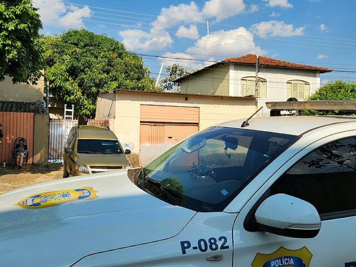 Mãe encontra filha morta com sinais de esganadura em Campo Grande
