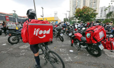 Brasil tem 2 milhões de pessoas que trabalham por meio de aplicativos