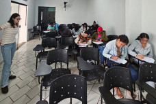 Prefeitura e instituições levam aulas de português para migrantes internacionais