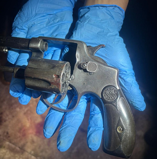 Investigado por homicídio morre durante abordagem do Choque
