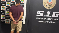 Ex-presidiário de 32 anos é preso com arma e pescado ilegal