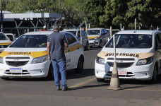 Detran abre escuta para instrutores e convoca para alinhar critérios de exames