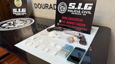 Homem é preso pelo SIG com cocaína e revólveres e alega dificuldade financeira