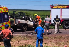 Batida frontal mata uma pessoa e deixa outra ferida na BR-163 em Naviraí