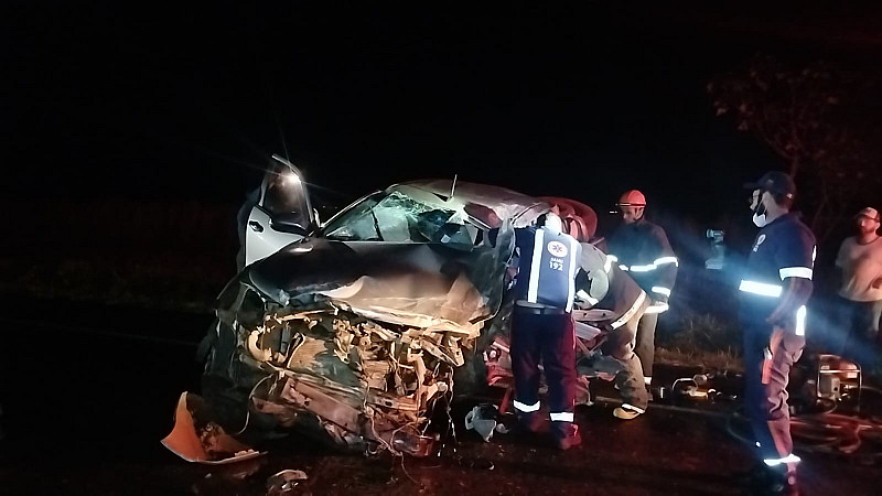 Motorista de Hilux envolvido em acidente com carreta em Dourados é vereador em Angélica