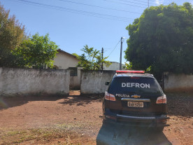 Defron apreende 350kg de maconha, espingarda e dinheiro em Ponta Porã; 3 são presos