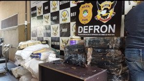 Traficantes são presos com bebidas que compraram para comemorar venda de drogas em Ivinhema