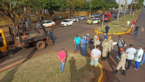 Acidente entre moto e caminhão mata jovem de 22 anos em Dourados