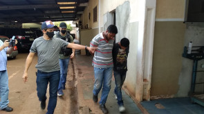 Dupla é presa pela Defron próximo da Usina São Fernando com 287 quilos de maconha