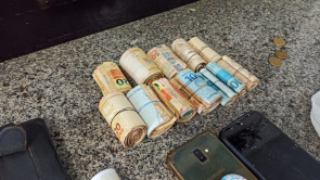 Tráfico: Irmãs são presas pelo SIG com crack, cocaína e dinheiro em Dourados