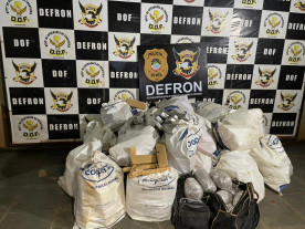 Polícia apreende dupla com 512 quilos de maconha armazenados em residência em Amambai