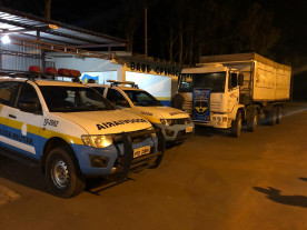 Polícia Rodoviária Militar executa apreensão de cigarros avaliados em aproximadamente um milhão de reais