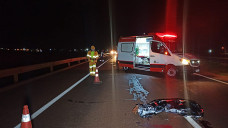 Jovem foi atropelado por carro e moto; Fotos: Sidnei Bronka/Ligado Na Notícia