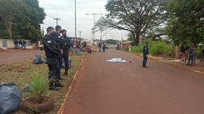 Jovem morre atropelado enquanto voltava para casa; motorista fugiu sem prestar socorro