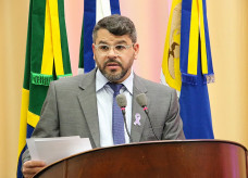 Mauricio apresentou indicações e requerimento ao poder público municipal; Foto: Valdenir Rodrigues/CMD