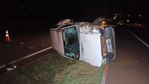 Motociclista que estava na contramão de rodovia, bate de frente contra carro e morre em Dourados