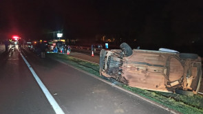 Motociclista que estava na contramão de rodovia, bate de frente contra carro e morre em Dourados