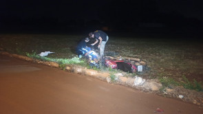 Motociclista morre depois de bater em meio-fio em Dourados